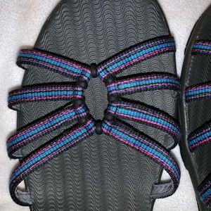 Teva women’s sandals, size 7